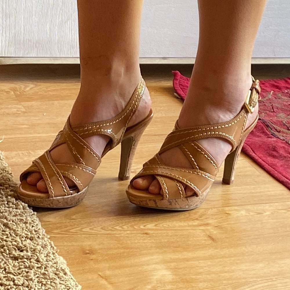 Tan heels